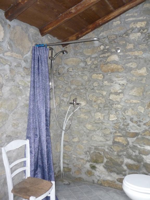 Micro-Cottage In Pietra La Ratatouille Dego Cameră foto